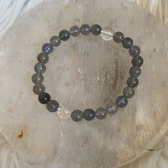 BLUE FLASH LABRADORITE & CLEAR QUARTZ Bracelet - Picture 3 of 4